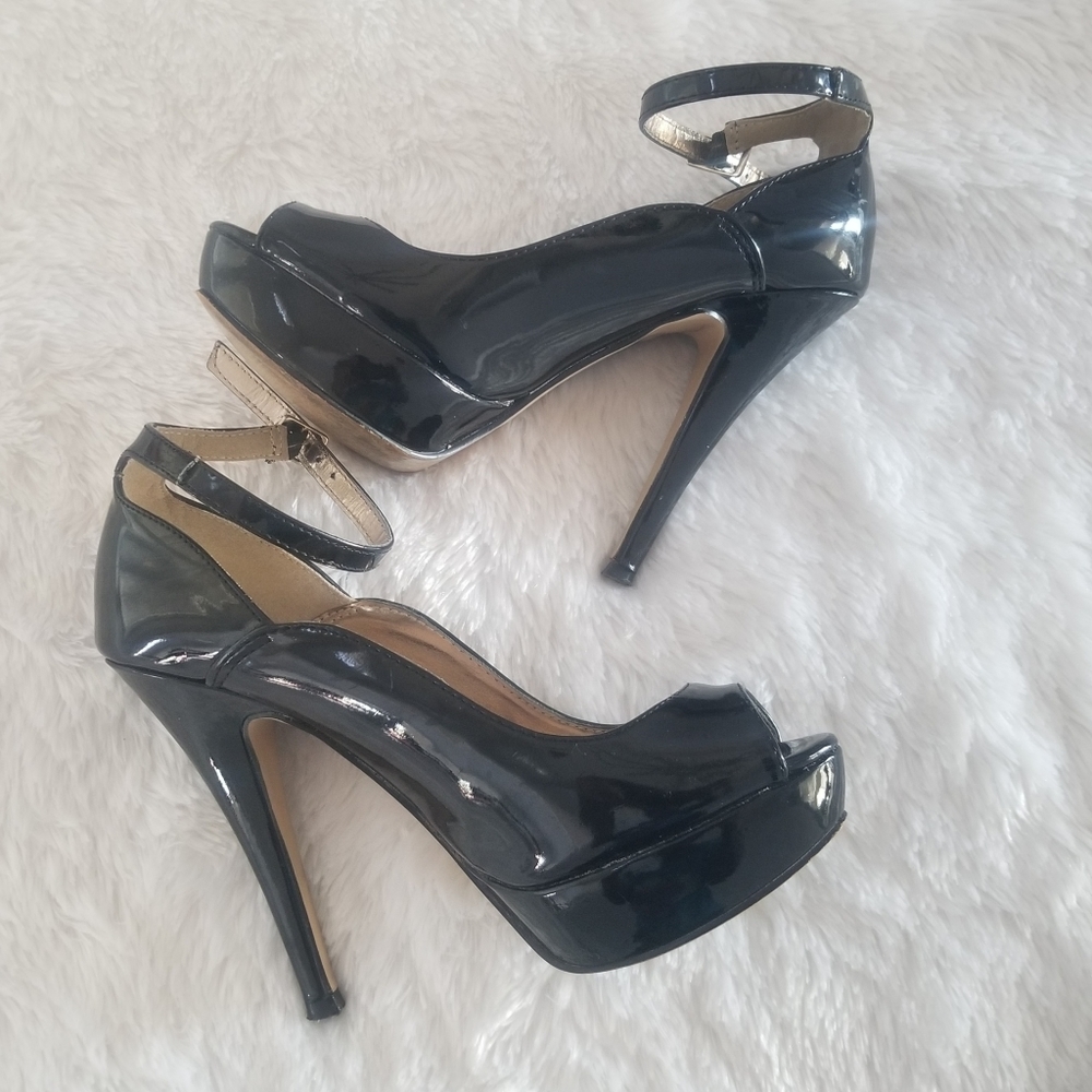 Madden Girl Janice Black Stilettos